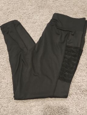Emery Rose Black Active Leggings